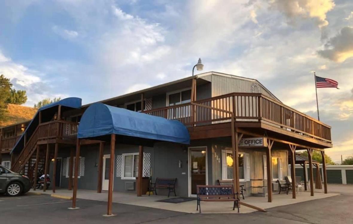 Americas Best Value Inn Sheridan WY Exterior foto